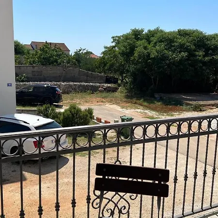 Апартаменты Mijuta *