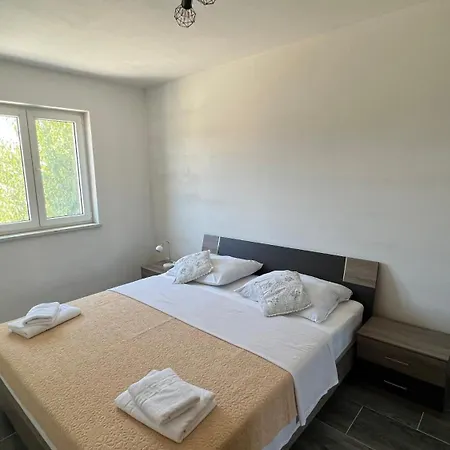 Mijuta Appartement Sukošan